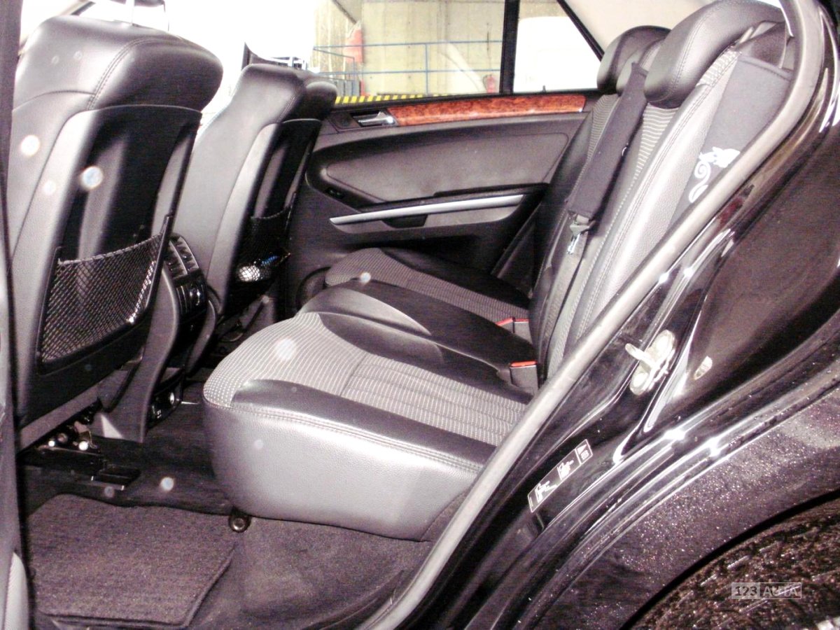 Mercedes-Benz Třídy M, 2006 - pohled č. 9