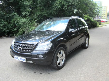 Mercedes-Benz Třídy M, 2007 - pohled č. 2