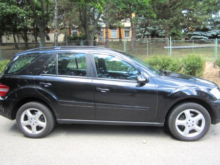 Mercedes-Benz Třídy M, 2007 - pohled č. 4