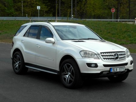 Mercedes-Benz Třídy M, 2008 - pohled č. 2