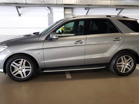 Mercedes-Benz Třídy M, 2011 - pohled č. 3