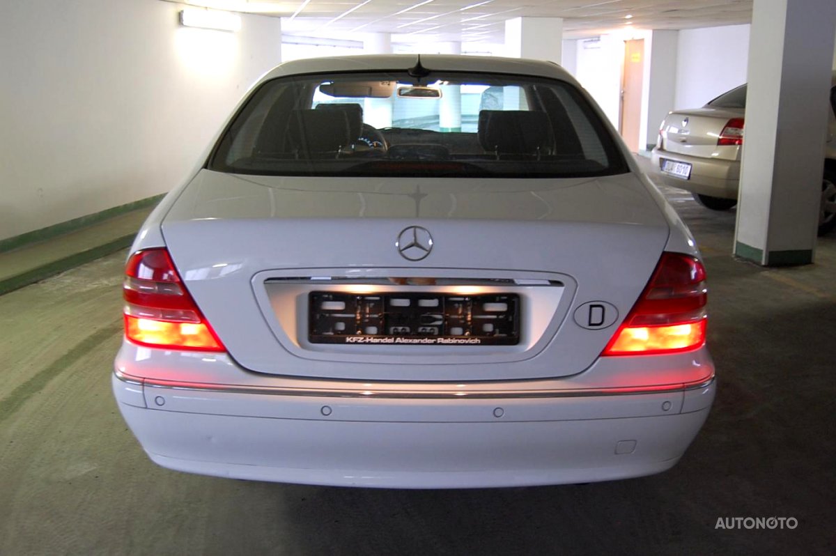 Mercedes-Benz Třídy S, 1999 - pohled č. 2