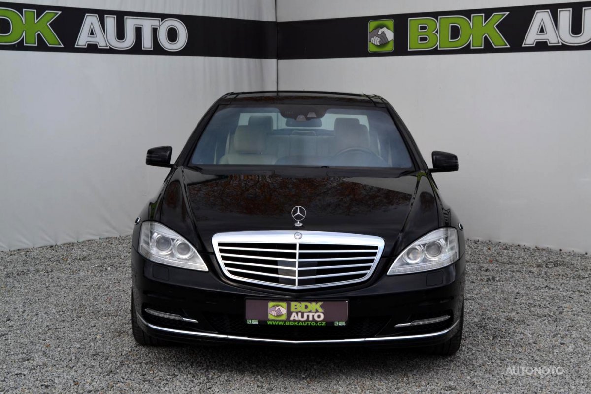 Mercedes-Benz Třídy S, 2012 - pohled č. 2