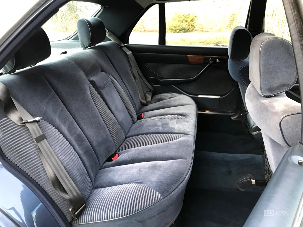 Mercedes-Benz Třídy S, 1983 - pohled č. 13