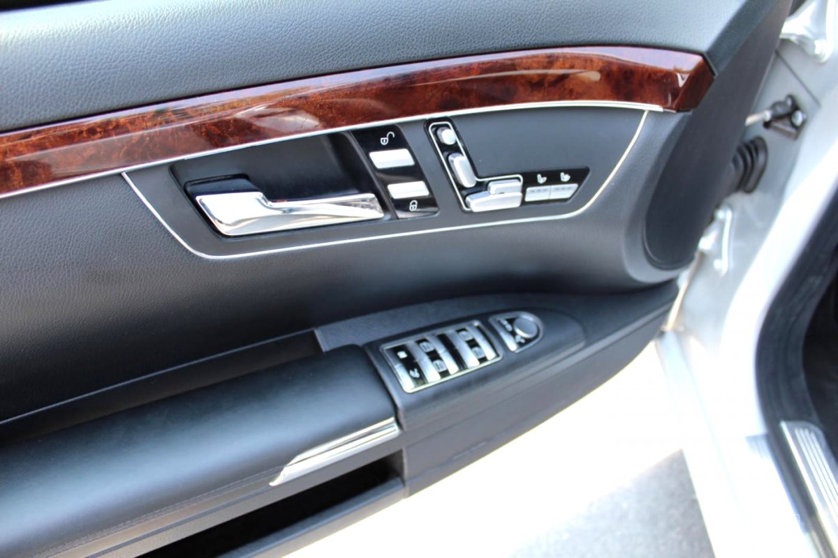 Mercedes-Benz Třídy S, 2006 - pohled č. 11