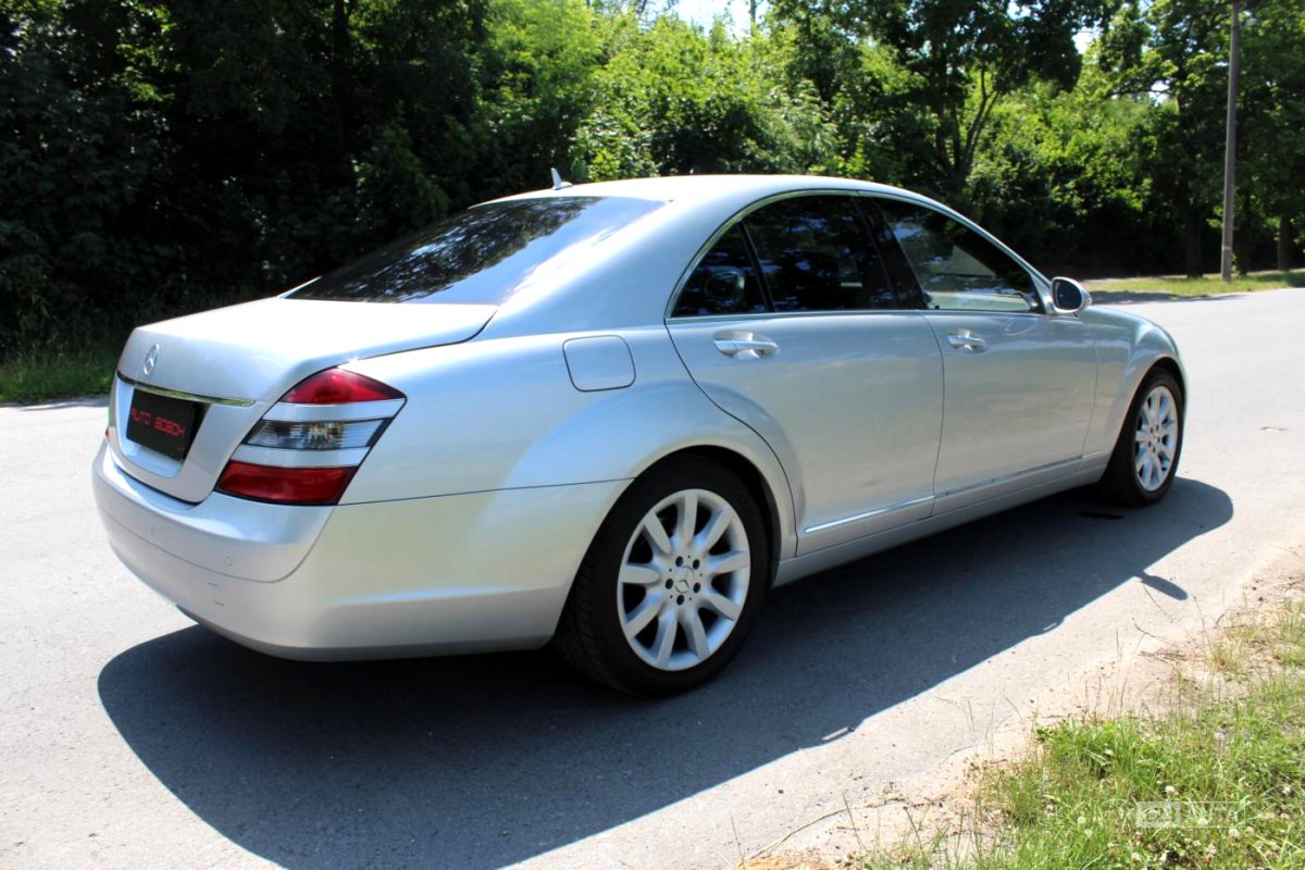 Mercedes-Benz Třídy S, 2006 - pohled č. 6