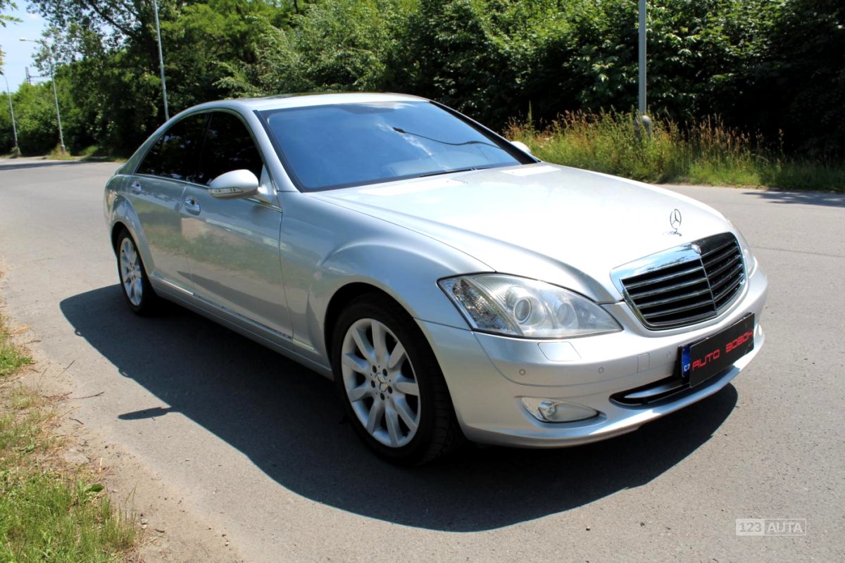 Mercedes-Benz Třídy S, 2006 - pohled č. 8