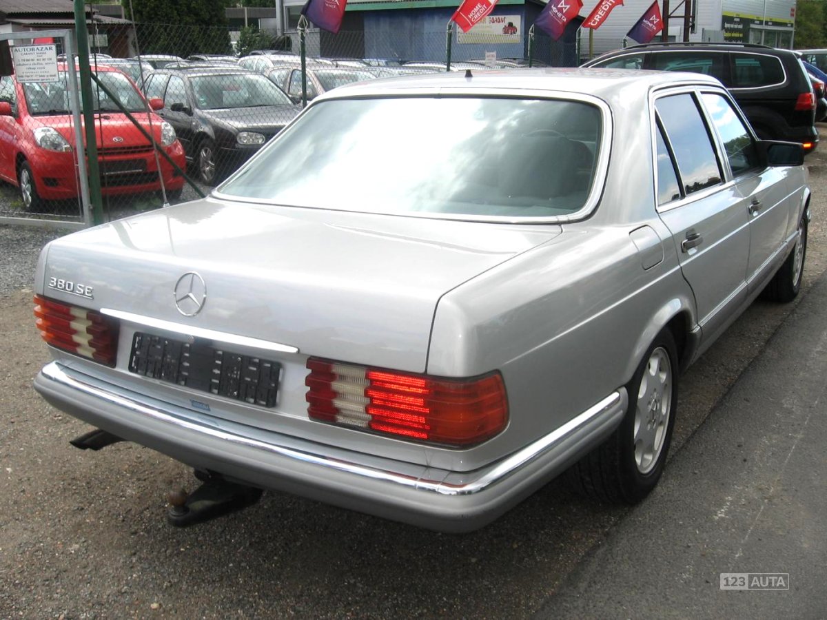 Mercedes-Benz Třídy S, 1981 - pohled č. 7