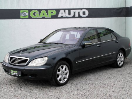 Mercedes-Benz Třídy S, 2002 - pohled č. 3
