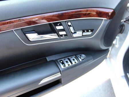 Mercedes-Benz Třídy S, 2006 - pohled č. 11