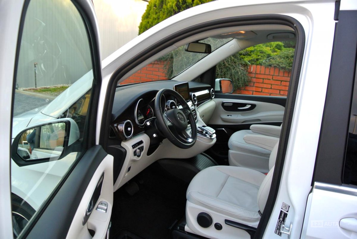 Mercedes-Benz Třídy V, 2015 - pohled č. 10