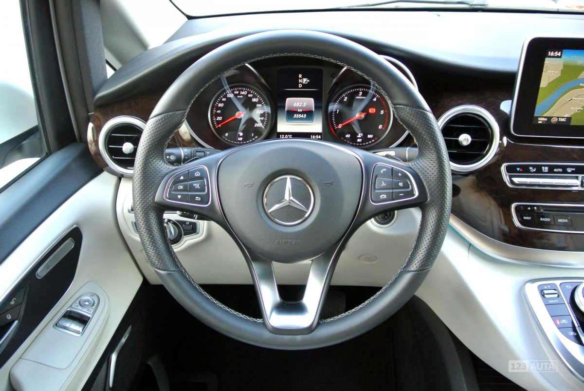 Mercedes-Benz Třídy V, 2015 - pohled č. 12