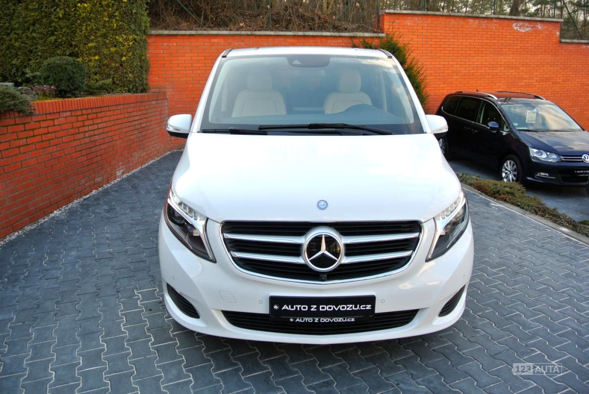 Mercedes-Benz Třídy V, 2015 - pohled č. 2