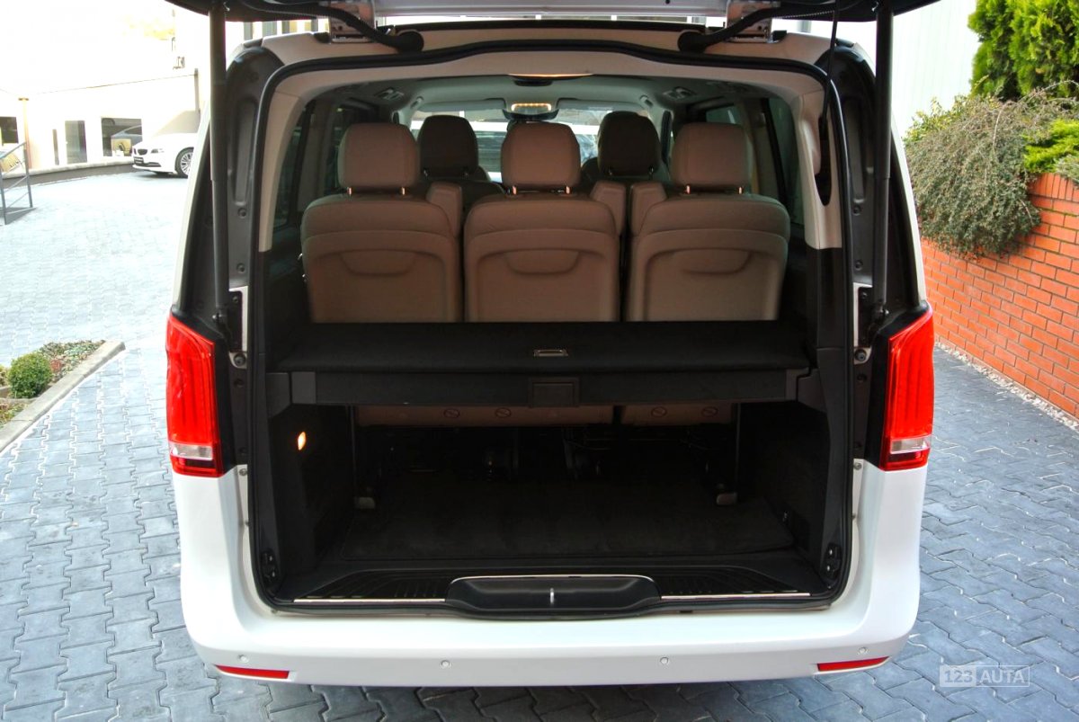 Mercedes-Benz Třídy V, 2015 - pohled č. 25