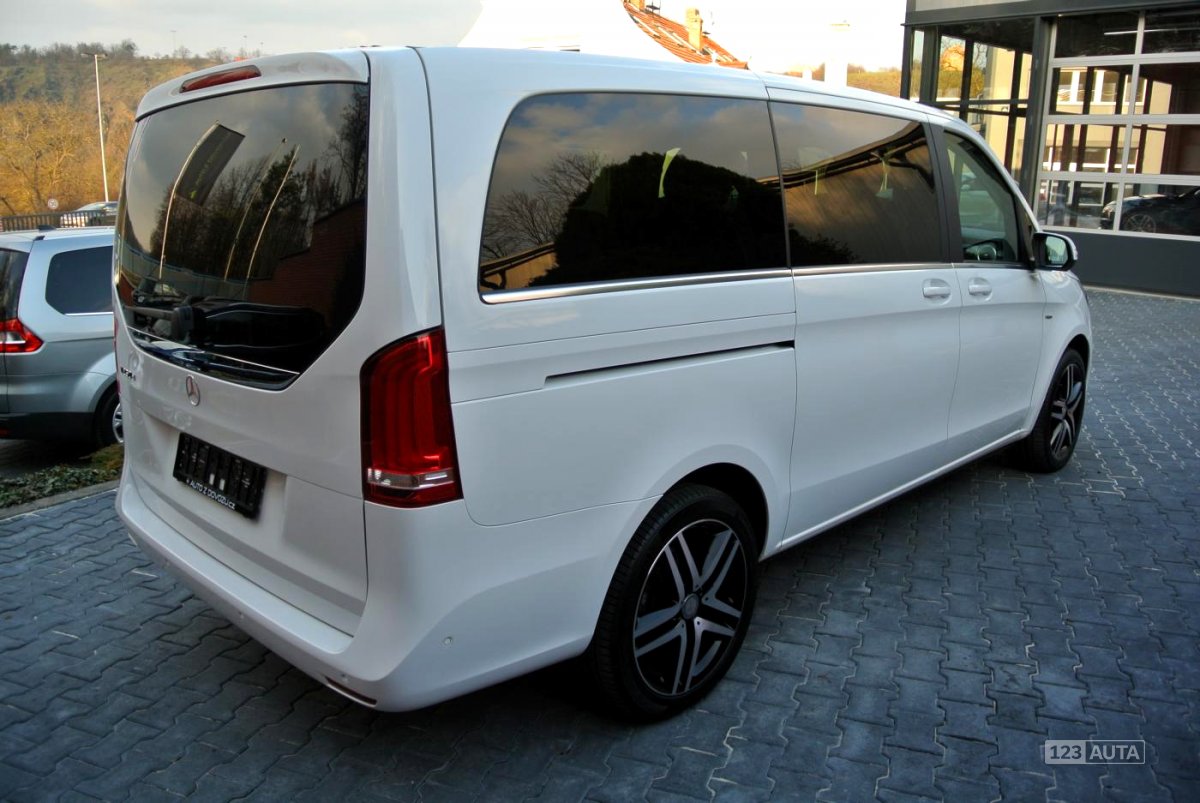 Mercedes-Benz Třídy V, 2015 - pohled č. 6