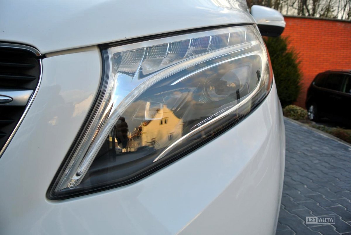 Mercedes-Benz Třídy V, 2015 - pohled č. 7