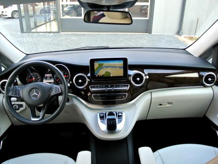 Mercedes-Benz Třídy V, 2015 - pohled č. 9