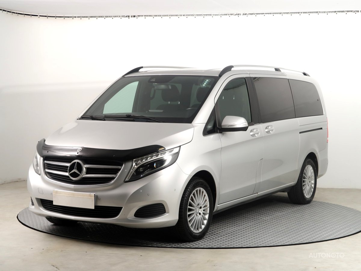 Mercedes-Benz V, 2015 - pohled č. 3