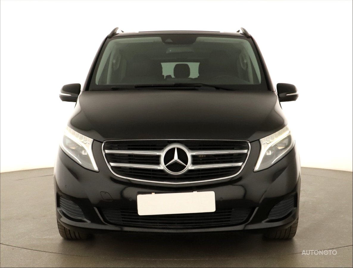 Mercedes-Benz V, 2015 - pohled č. 2