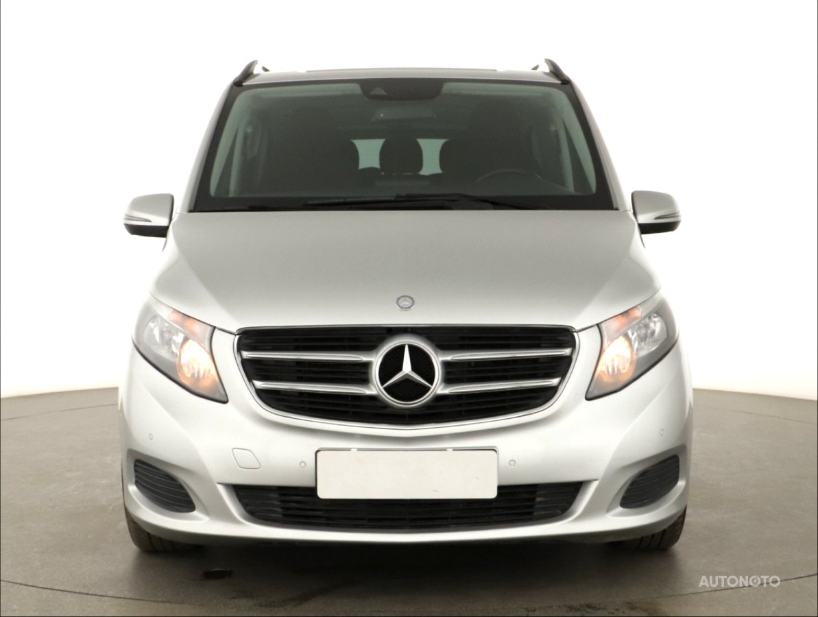 Mercedes-Benz V, 2017 - pohled č. 2