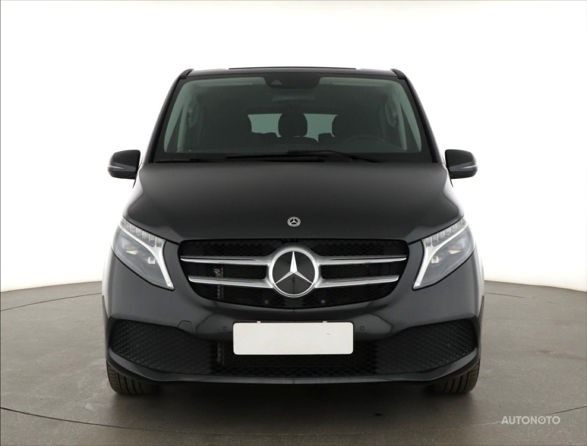 Mercedes-Benz V, 2023 - pohled č. 2