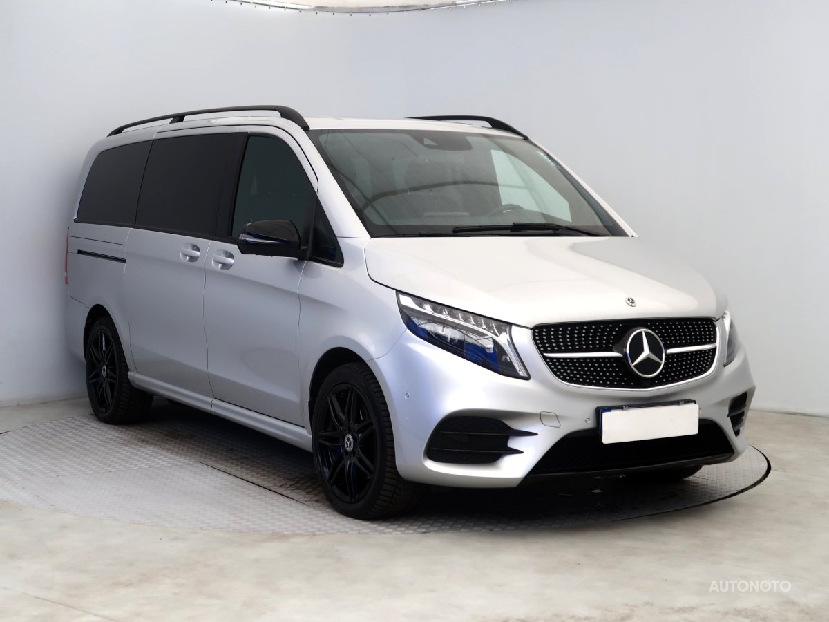 Mercedes-Benz V, 2023 - celkový pohled