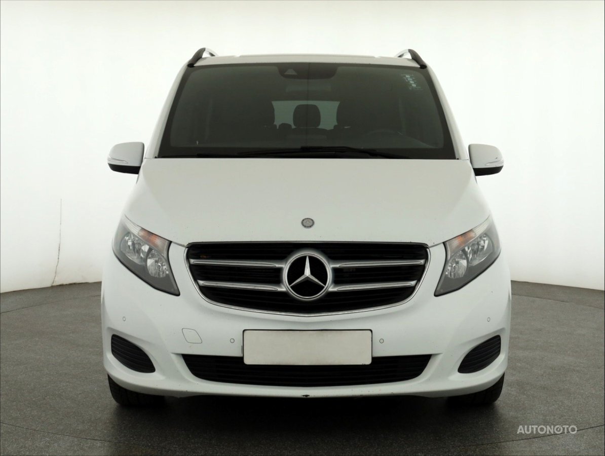 Mercedes-Benz V, 2016 - pohled č. 2