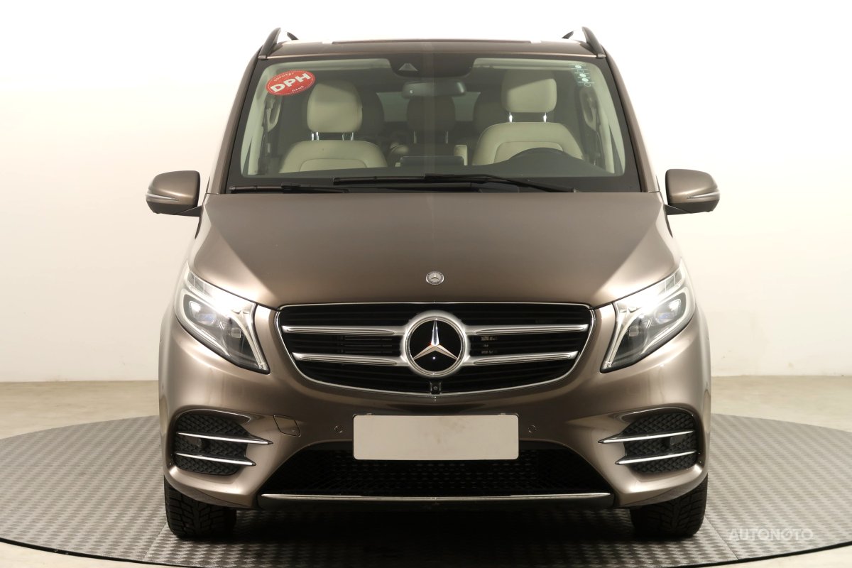 Mercedes-Benz V, 2016 - pohled č. 2