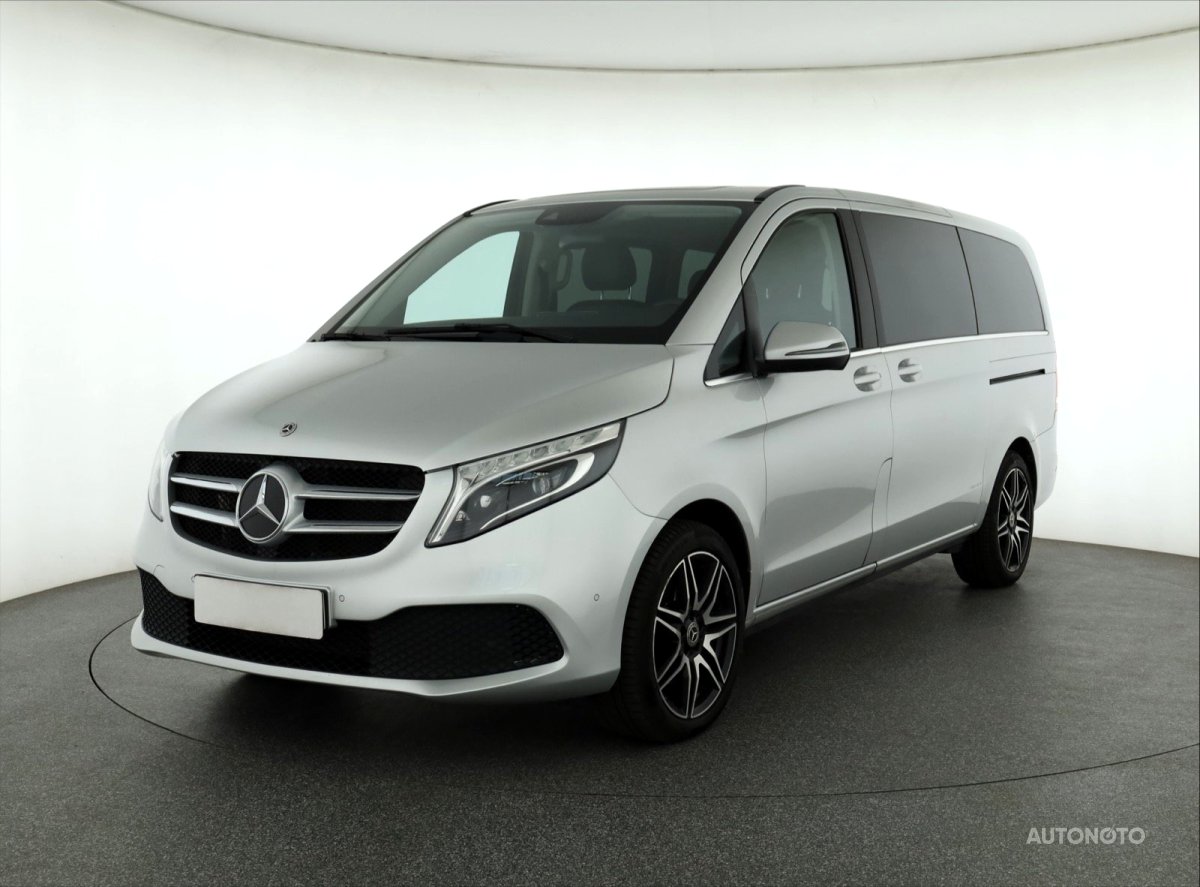 Mercedes-Benz V, 2020 - pohled č. 3