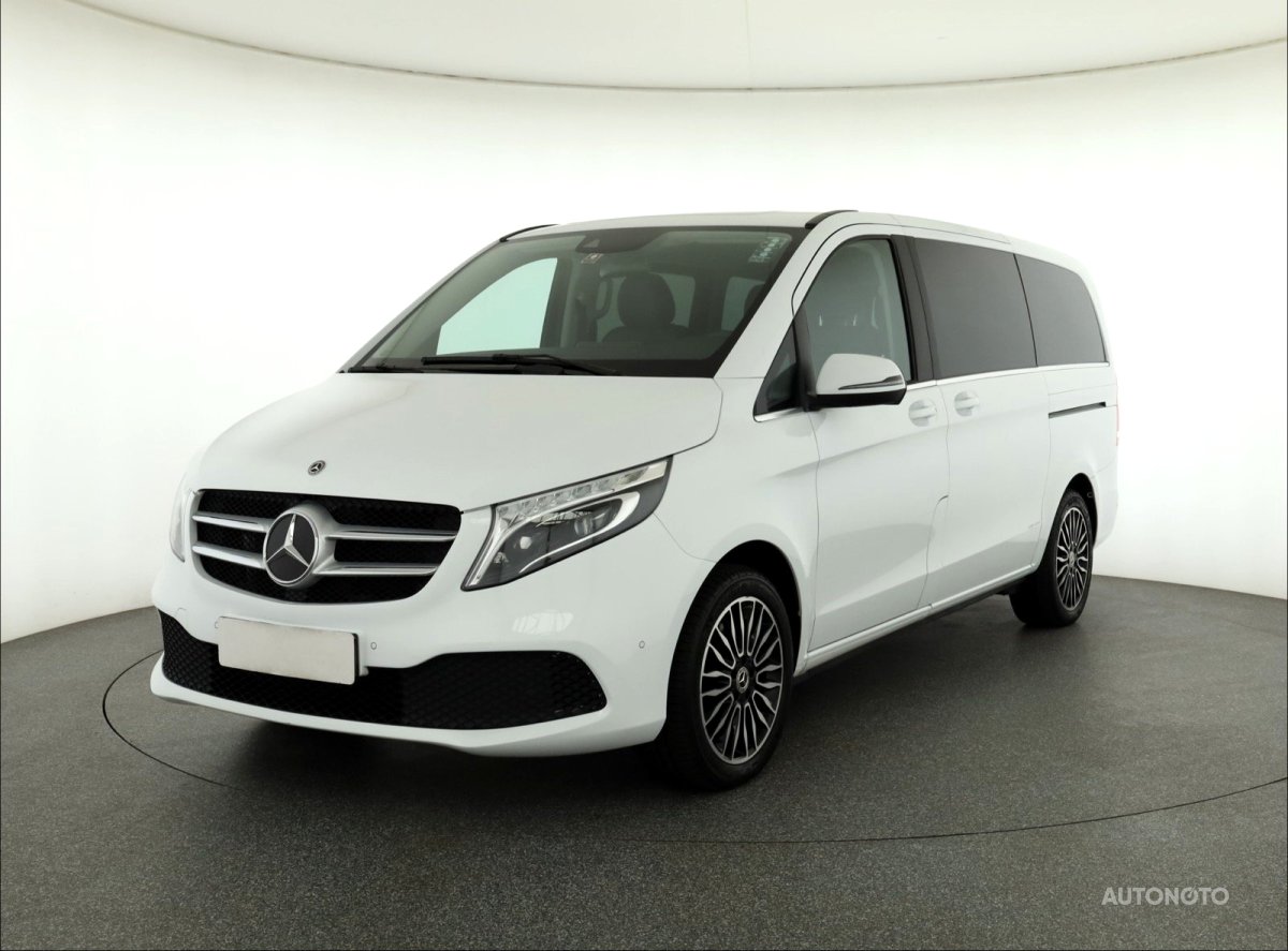 Mercedes-Benz V, 2020 - pohled č. 3