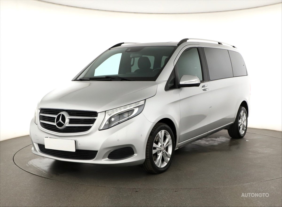 Mercedes-Benz V, 2015 - pohled č. 3