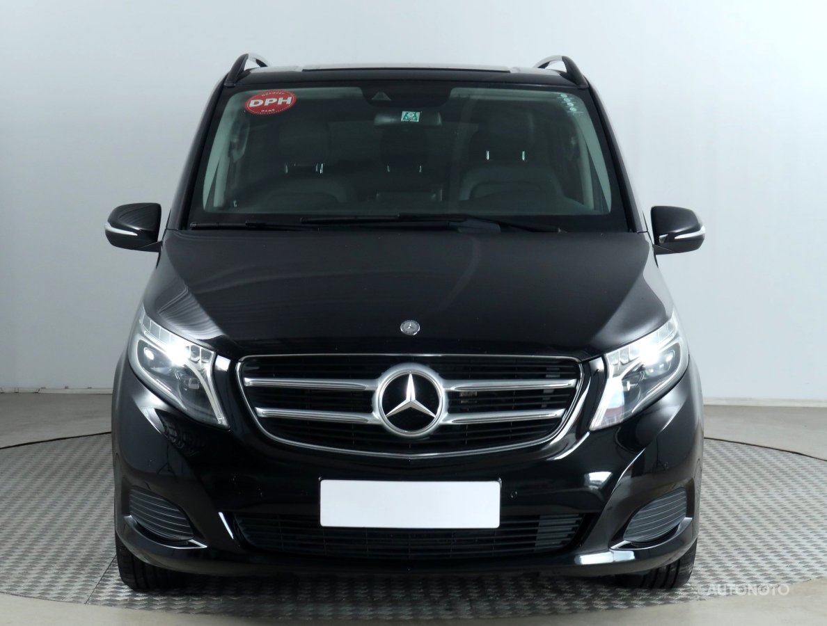 Mercedes-Benz V, 2016 - pohled č. 2
