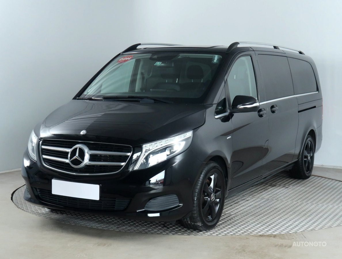 Mercedes-Benz V, 2016 - pohled č. 3