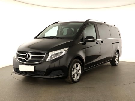 Mercedes-Benz V, 2015 - pohled č. 3