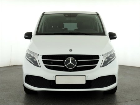 Mercedes-Benz V, 2022 - pohled č. 2
