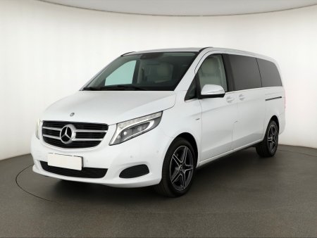 Mercedes-Benz V, 2015 - pohled č. 3