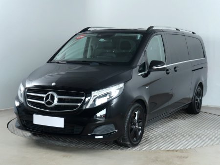 Mercedes-Benz V, 2016 - pohled č. 3