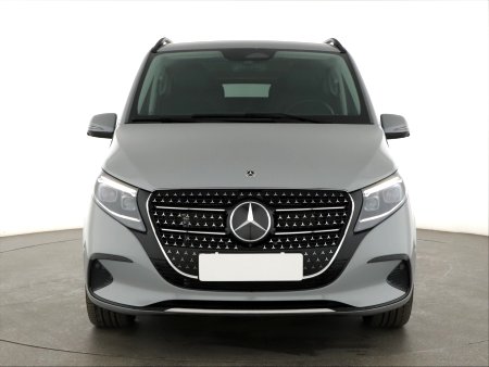 Mercedes-Benz V, 2024 - pohled č. 2