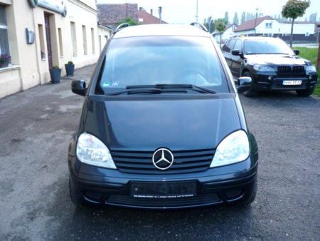 Mercedes-Benz Vaneo, 2005 - pohled č. 3