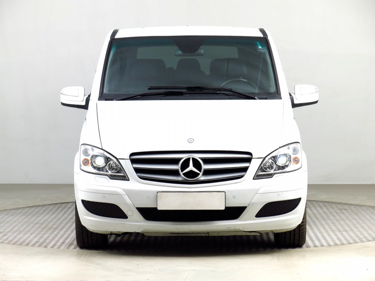 Mercedes-Benz Viano, 2011 - pohled č. 2