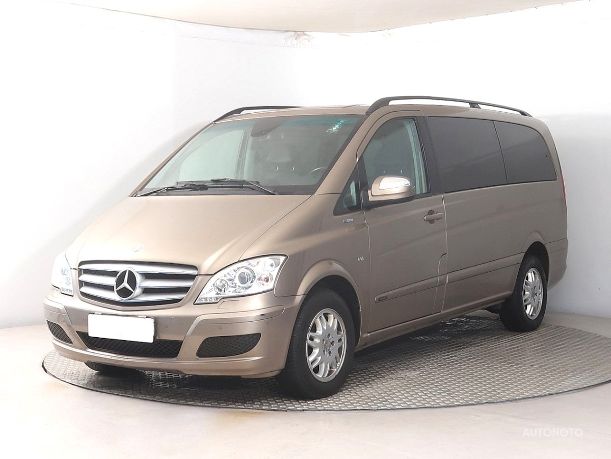 Mercedes-Benz Viano, 2012 - pohled č. 3