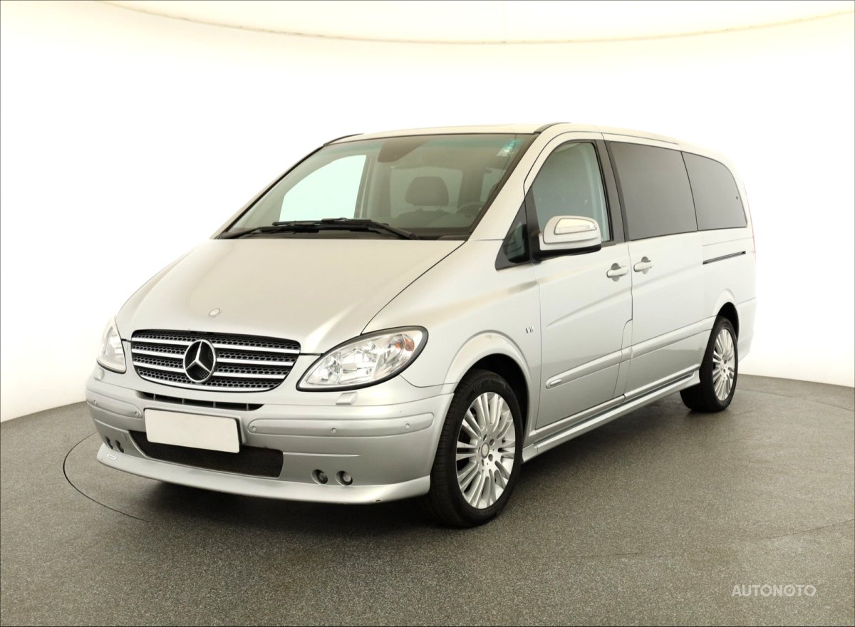 Mercedes-Benz Viano, 2009 - pohled č. 3