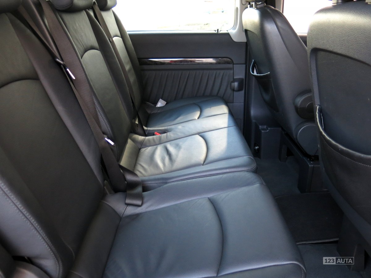 Mercedes-Benz Viano, 2010 - pohled č. 16