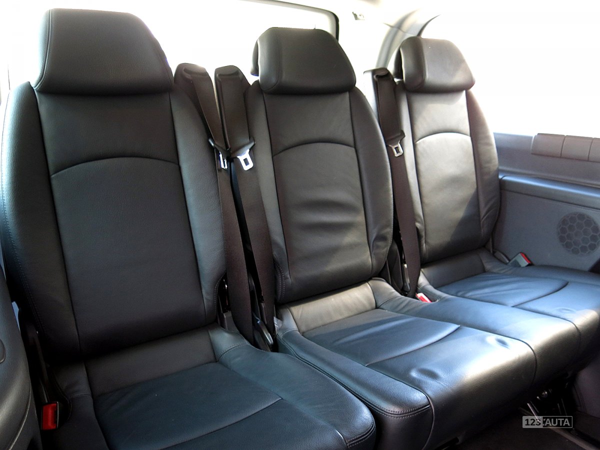 Mercedes-Benz Viano, 2010 - pohled č. 17