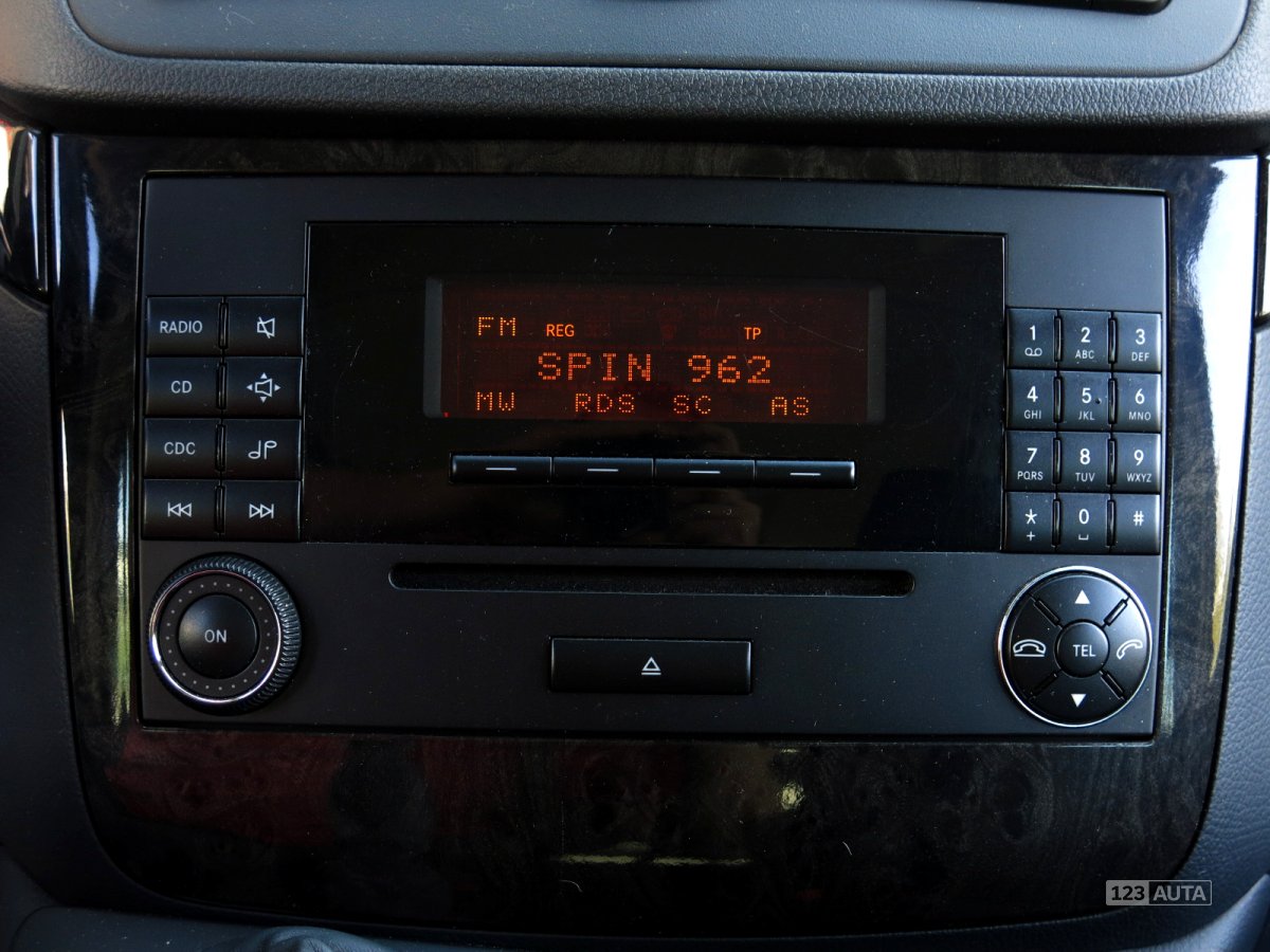 Mercedes-Benz Viano, 2010 - pohled č. 18