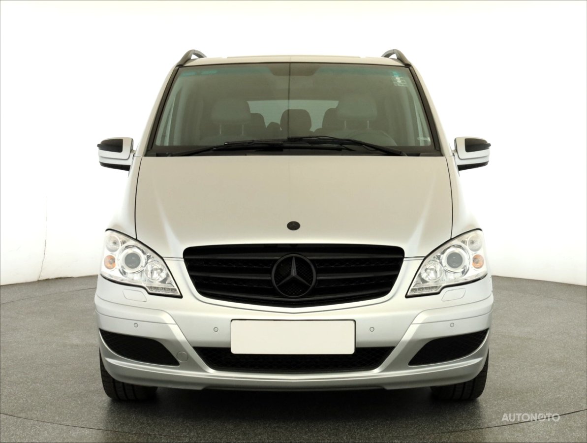 Mercedes-Benz Viano, 2010 - pohled č. 2
