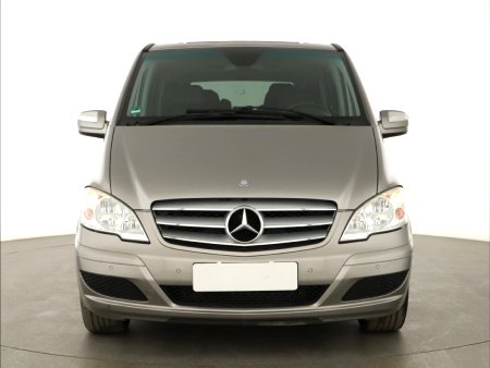 Mercedes-Benz Viano, 2011 - pohled č. 2