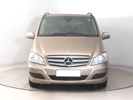 Mercedes-Benz Viano, 2012 - pohled č. 2