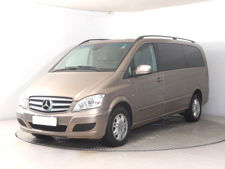 Mercedes-Benz Viano, 2012 - pohled č. 3