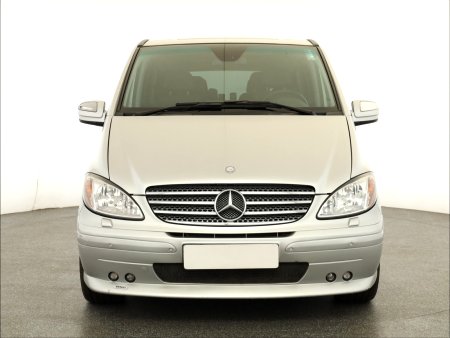 Mercedes-Benz Viano, 2009 - pohled č. 2